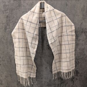 Like New! Pure Cashmere Plaid Scarf